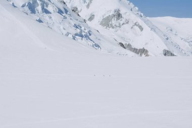 Mont blanc, Avrupa'nın en yüksek dağı.