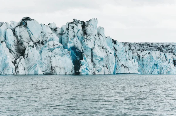 Vue des icebergs dans la lagune des glaciers, Islande . — Photo