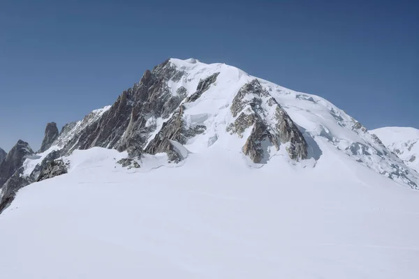 몽블랑, 유럽의 가장 높은 산. — 스톡 사진