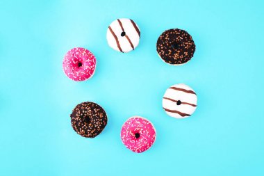 Buzlanma ile kaplı çörek ana sayfa görünümü.