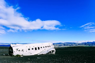 İzlanda'daki uçak enkazı.