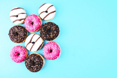 Buzlanma ile kaplı çörek.