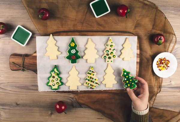 Lezzetli Noel gingerbread çerezleri.