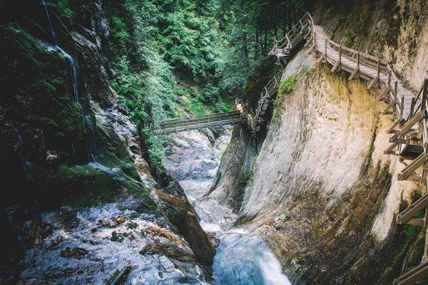 Increíbles cascadas . — Foto de Stock