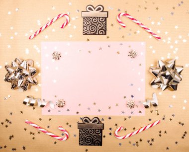 Dut kağıt doku Noel süsleri.