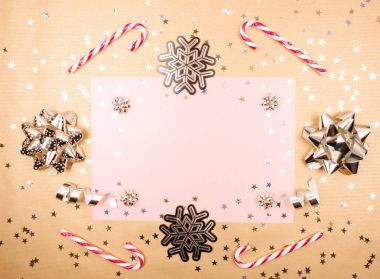 Dut kağıt doku Noel süsleri.