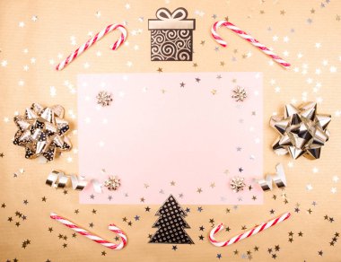 Dut kağıt doku Noel süsleri.
