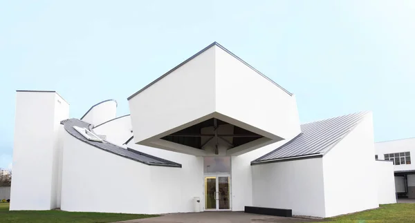 WEIL AM RHEIN, ALEMANIA - 26 DE NOVIEMBRE DE 2017: Edificio del Vitra Design Museum . —  Fotos de Stock