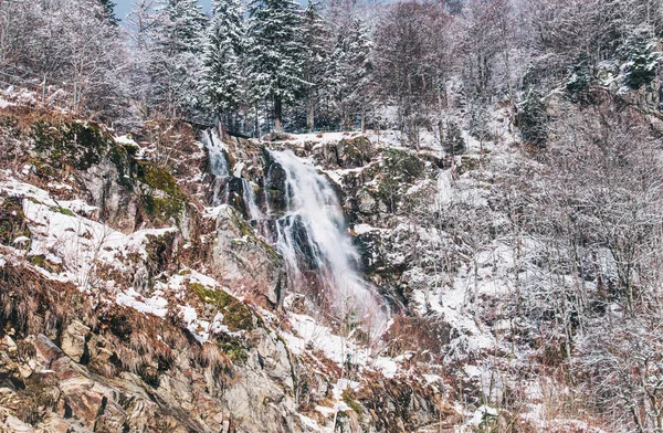 Todtnauer Wasserfälle im Winter. — Stockfoto