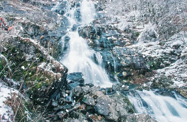 Todtnauer Wasserfälle im Winter. — Stockfoto