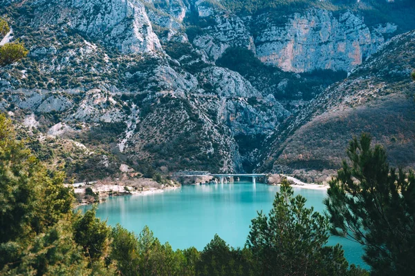 Όμορφη θέα στη λίμνη St Croix στην Προβηγκία, Γαλλία. — Φωτογραφία Αρχείου