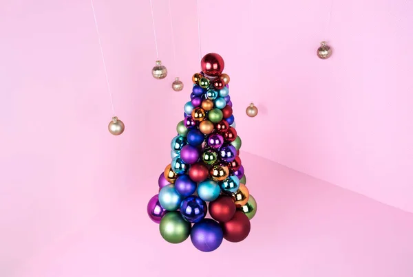 Kreatív karácsonyi design pasztell rózsaszín háttér, karácsonyfa. — Stock Fotó