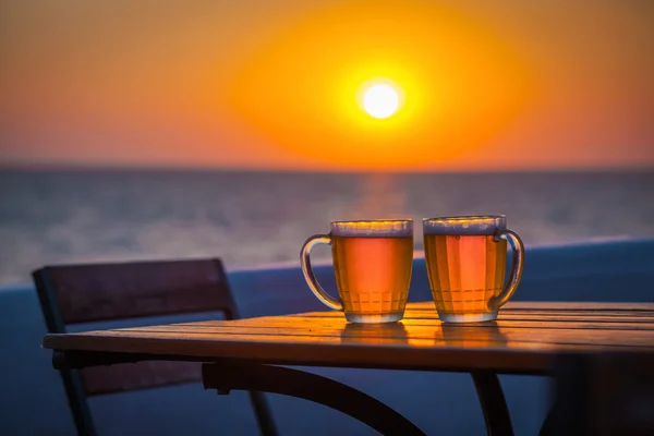 Bira ile deniz bokeh