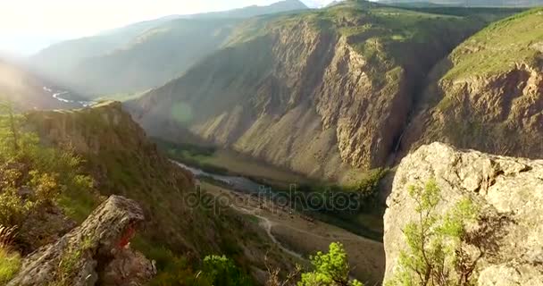 カラフルな岩と空グランドキャニオンの日の出 — ストック動画