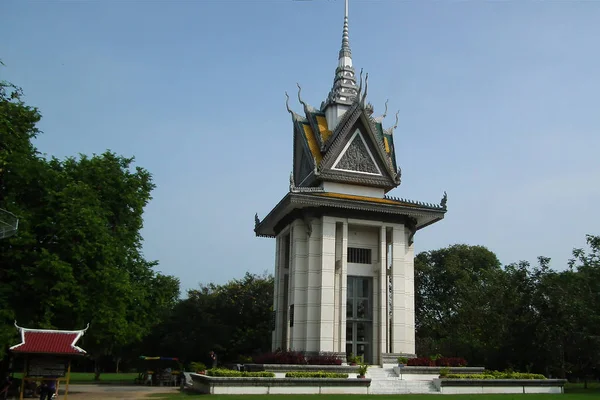 Kamboçya Ölüm Alanları Kulesi Pnom Penh