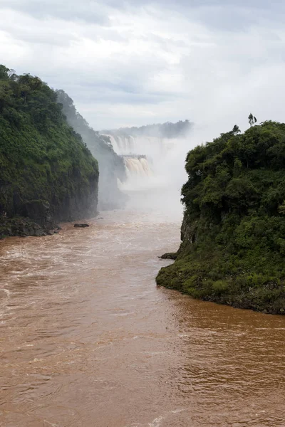 Rzeka z iguazu falls veiw z Argentyny — Zdjęcie stockowe
