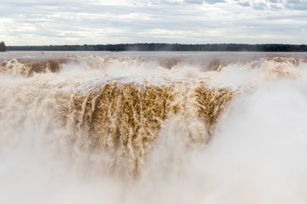 Ντι Ντιάμπλο κάνει Γκαργκάντα στο iguazu πέφτει veiw από Αργεντινή — Φωτογραφία Αρχείου