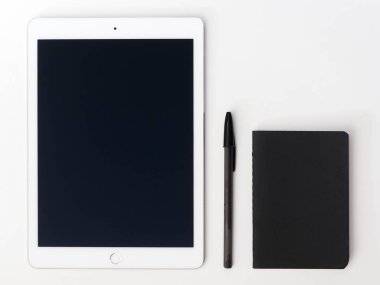 tablet kalemi ve sketchbook Üstten Görünüm