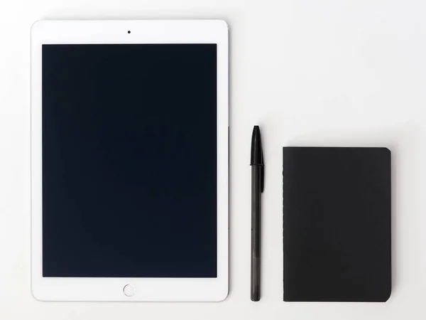 tablet kalemi ve sketchbook Üstten Görünüm