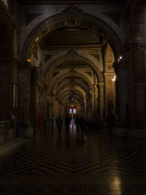 Santiago katedral yan kanat