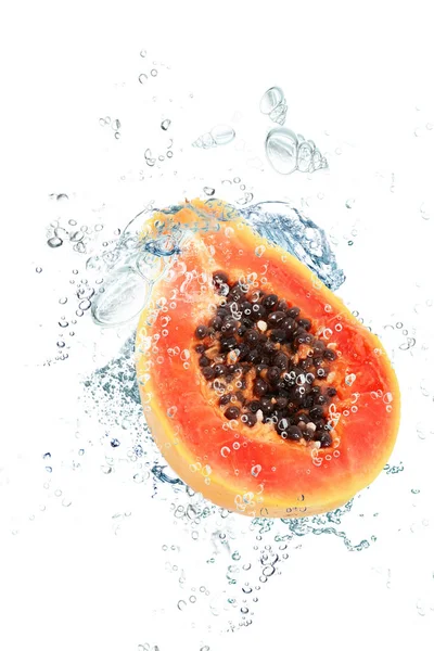 A víz alá tartozó friss papaya — Stock Fotó