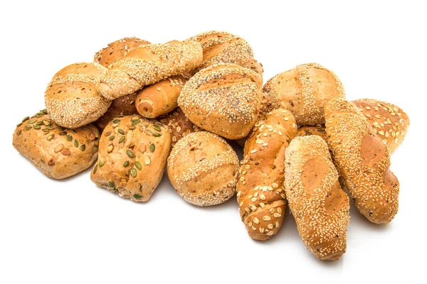 Brood op witte achtergrond — Stockfoto