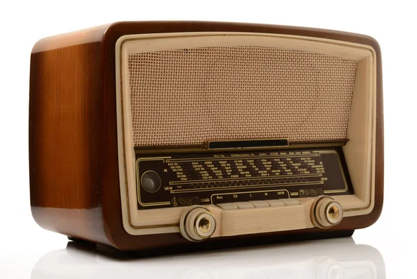 Vintage rádió fehér háttér — Stock Fotó