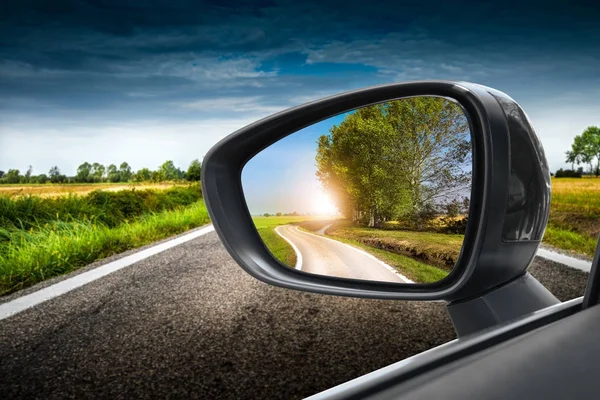 Road in rearview mirror — Stock Photo, Image