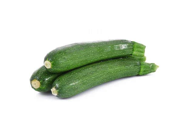 Verse courgette op witte achtergrond — Stockfoto