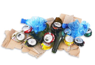 Beyaz arka planda dönüştürülecek şekilde atık