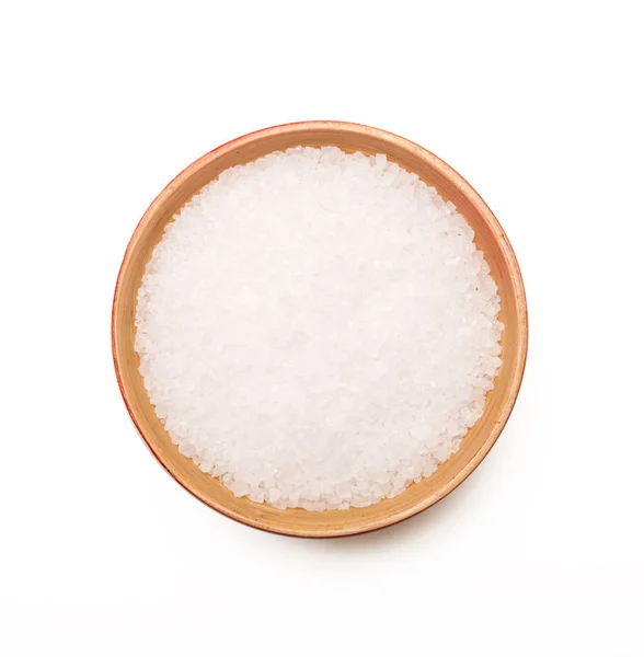 Kom met zout op witte achtergrond — Stockfoto