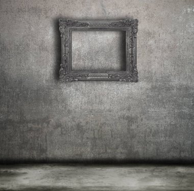 duvarda asılı eski kare