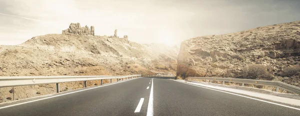 Scena desertic drogi — Zdjęcie stockowe