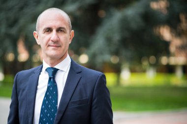 yoğun bakışla Yöneticisi