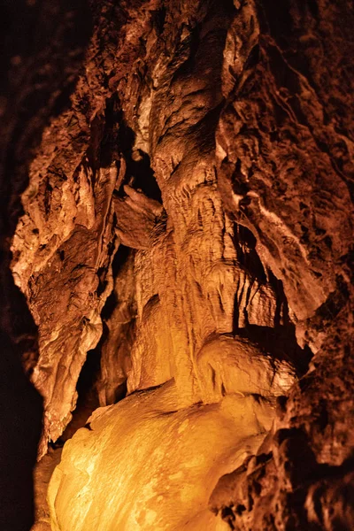 Desfiladeiro de Stolctite na Eslováquia. Caverna de Stolctite . — Fotografia de Stock