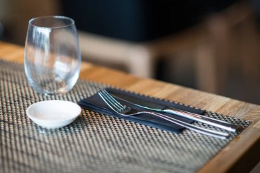 Tablo ayarı, iç elemanlar ve Japon gümüş