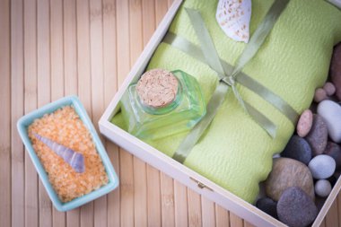 Rahatlama ve Spa prosedürler ile havlu, sto için sağlıklı kıyafeti