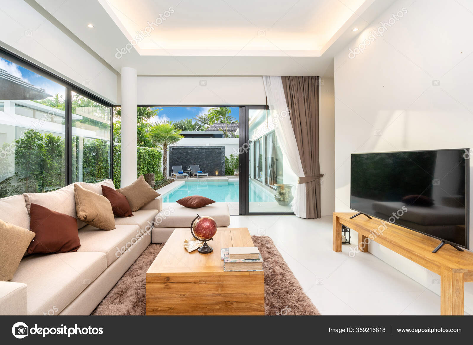 Amplio Salón Comedor Planta Abierta — Foto de stock © poyoky@gmail.com