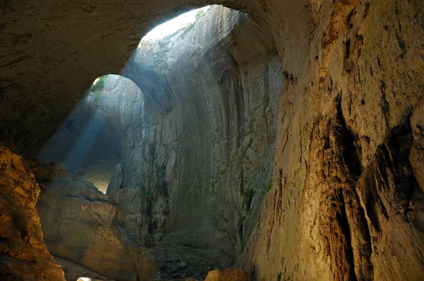 Barlang "a szem az Isten" — Stock Fotó