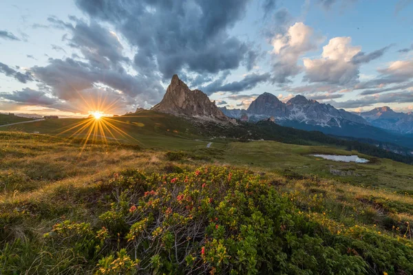 Passo Guai in Dolomite, Italy — стокове фото