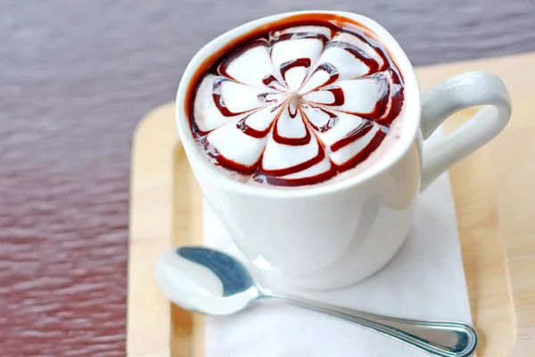 Hot chocolate with foam — Stock Photo, Image