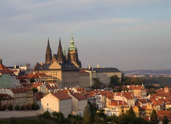 Прага вид на закат сверху — стоковое фото