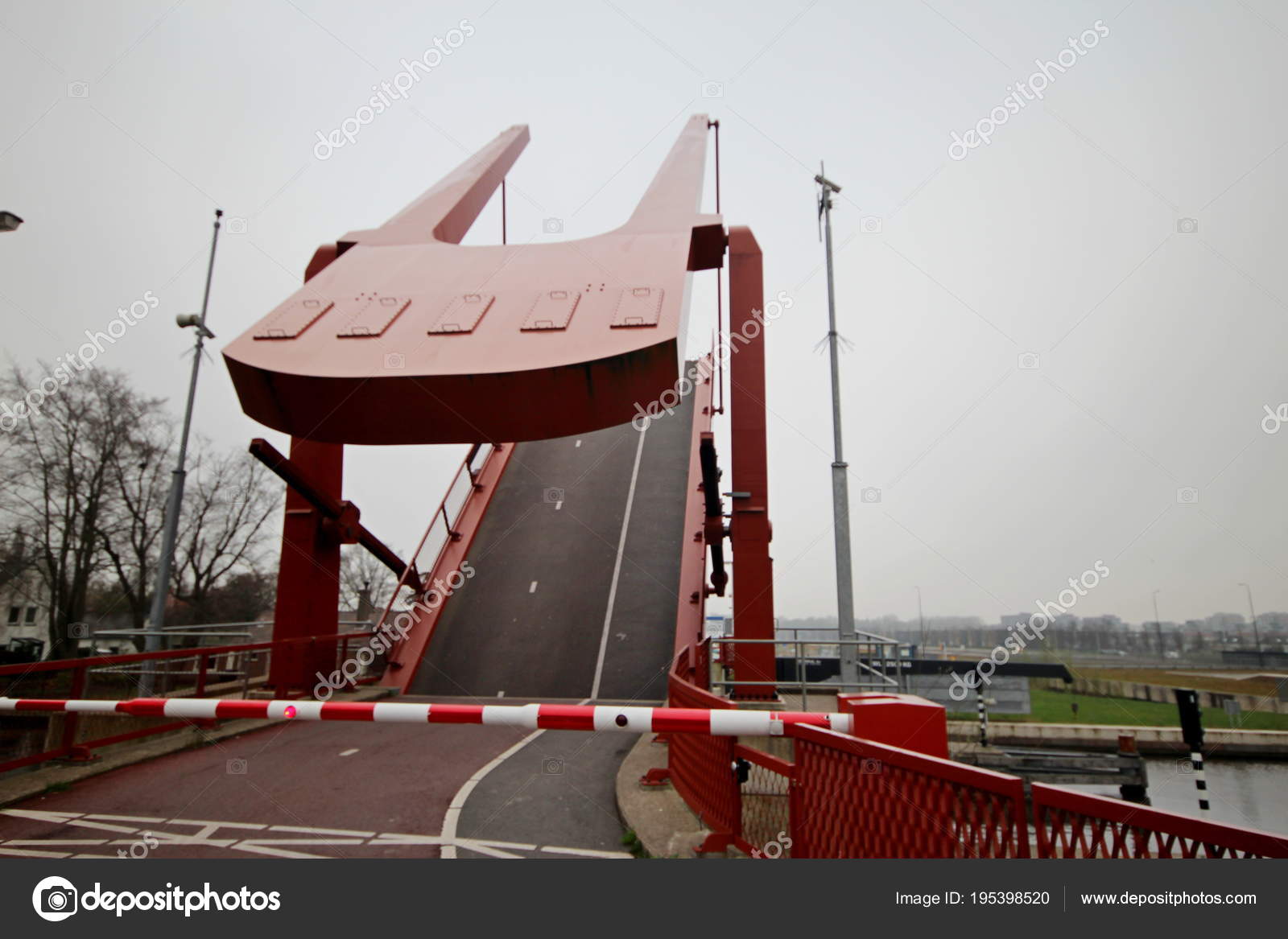 Bridge For Cyclist Over The Old Rhine River In Leiderdorp Is Ope Stock Photo Image By C Cakifoto 195398520