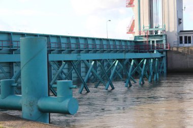 Algerakering adlı su bariyer sel önlemek için yüksek su seviyesi nedeniyle kapalıdır. Bu ölümcül Selden sonra 1953'te Hollanda korumaya deltawerken ilk inşaat yapıldı.