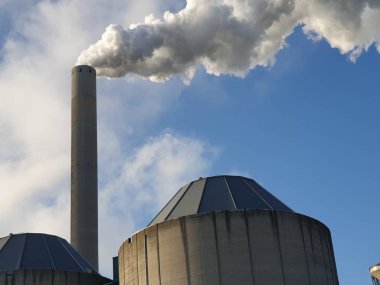 Su, buhar, geliyor, baca, Hemcentrale, kömür, elektrik, santral, Amsterdam, Vattenfall, kirlilik, 