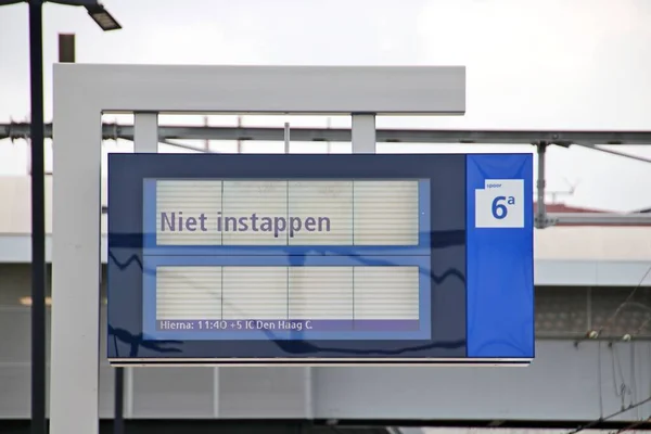 Cta Information Panel Platform Amersfoort Central Station Text Niet Instappen — Stock Photo, Image
