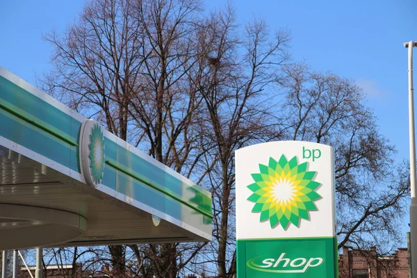 Stacja Benzynowa British Petroleum Hadze Cenami Euro Litrach — Zdjęcie stockowe