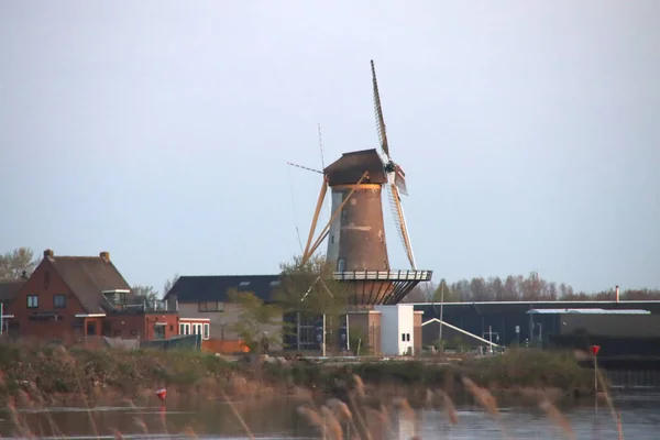 Moinho Vento Windlust Fica Sol Manhã Longo Dique Hollandsche Ijssel — Fotografia de Stock