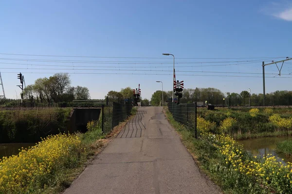 Spoorwegovergang Tussen Gouda Rotterdam Bij Moordrecht Zuidplaspolder Het Laagste Deel — Stockfoto