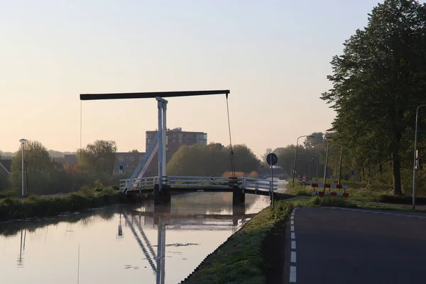 Houten Ophaalbrug Witte Brug Bij Zonsopgang Nieuwerkerk Aan Den Ijssel — Stockfoto